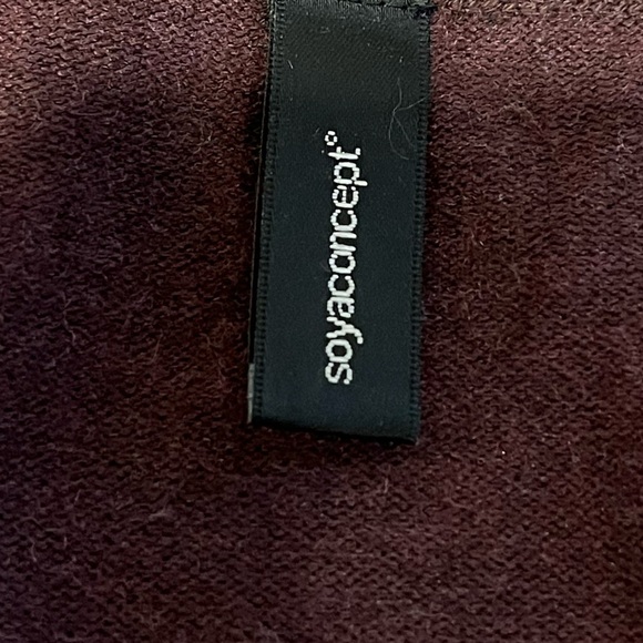 💜 SOYACONCEPT – Plum Buttoned Cardigan (Size XXL) - Picture 2 of 12